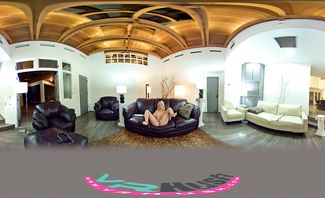 Aubrey Gold Gives You The Gold VR Experience