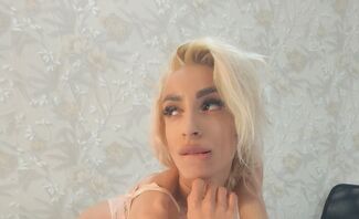 Manifesting Cock – Kandy Benks