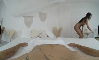 Oil sexual massage with the beautiful Paula