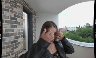 Sandy Little – The Hot Seducer