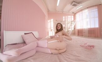Sweet Babe in your Bed Featuring Gialissa