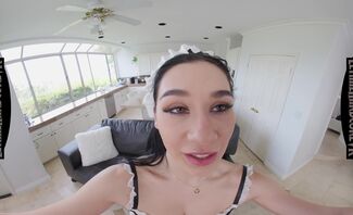 Delilah Dagger Is a Horny Maid Who Cleans Your Pipes Well