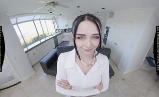 Bree Sky Is a Beautiful New Cummer