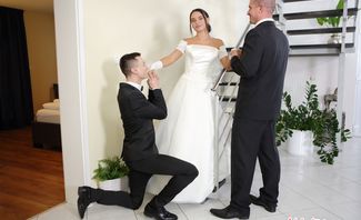 Wedding Tips From Daddy - Lana Ray
