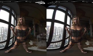 Rattling Her Cage Starring HolyMolly