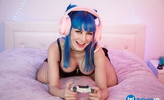 Leveling Up with Jewelz Blu